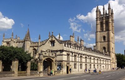 Magdalen-College_Small.jpg